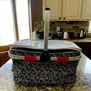 Pampered Chef Insulated Picnic Basket, NWOT